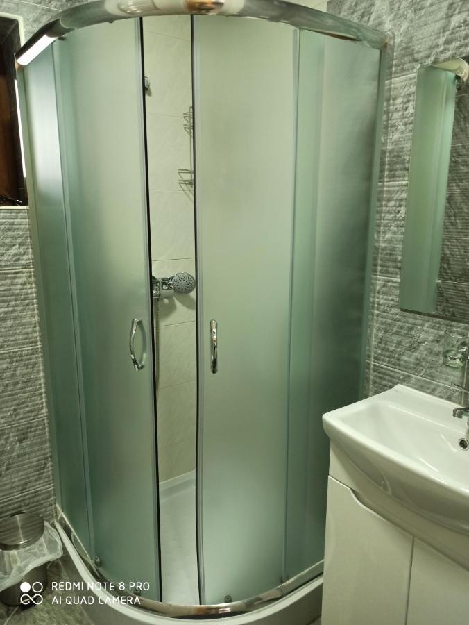 Brand New 2020 Specious Apartment Druzi 2 Palyanytsya Εξωτερικό φωτογραφία