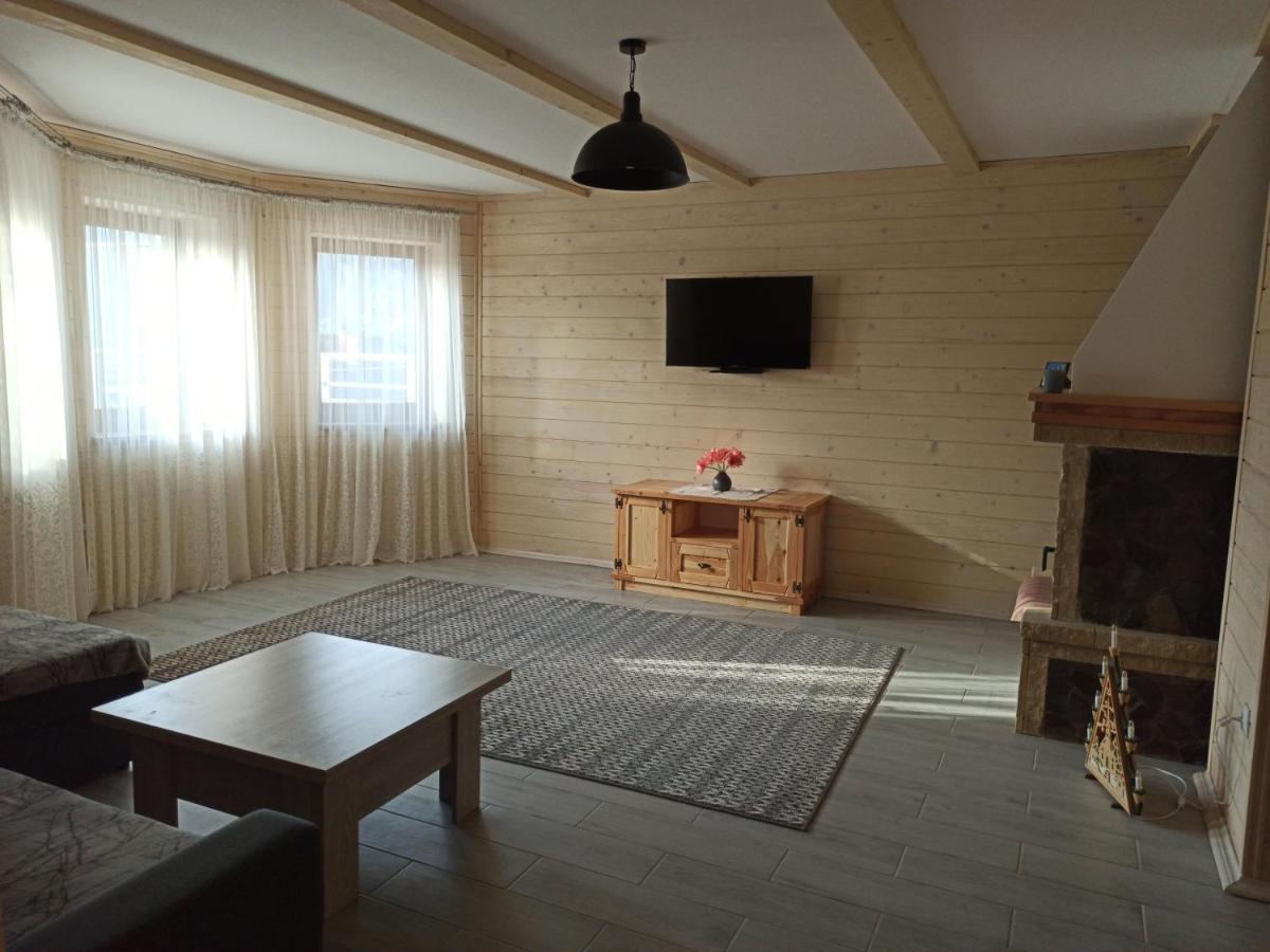 Brand New 2020 Specious Apartment Druzi 2 Palyanytsya Εξωτερικό φωτογραφία