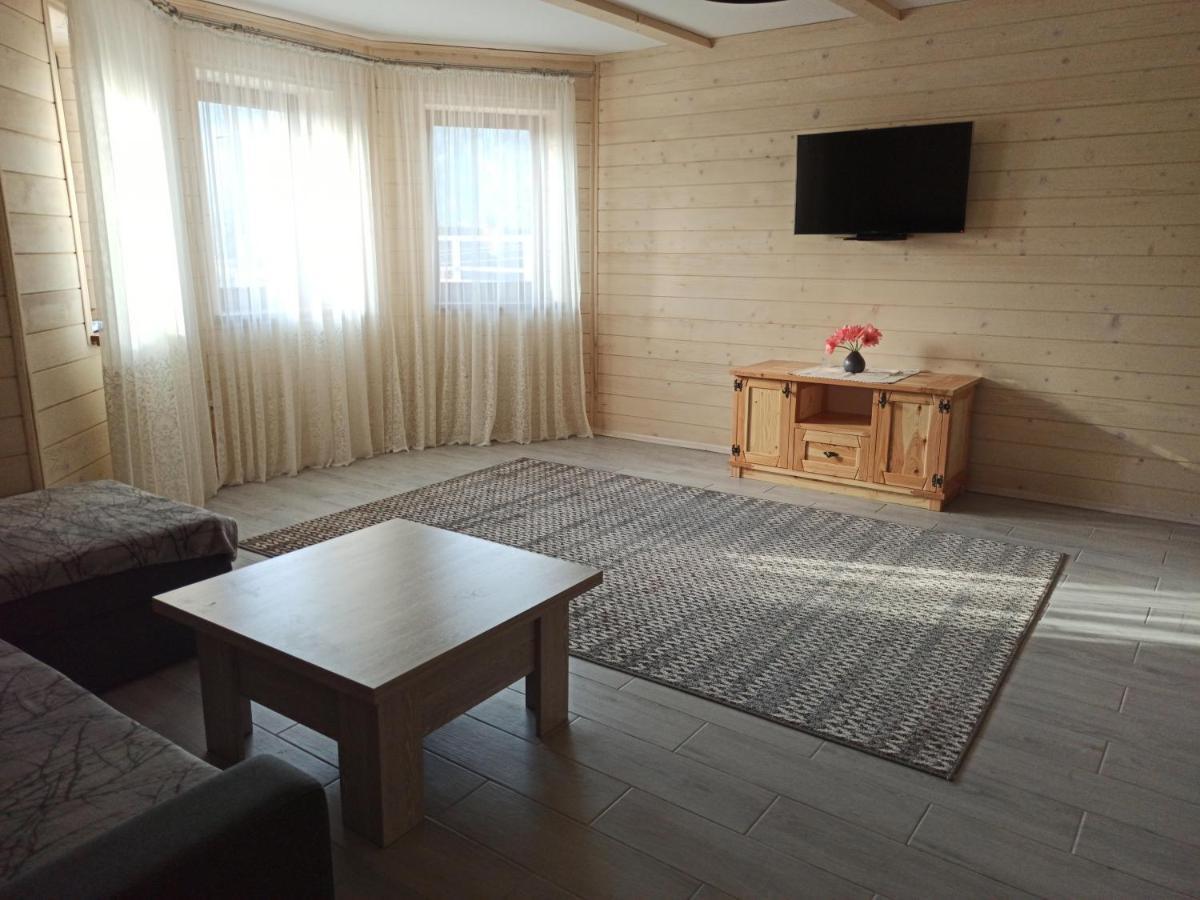 Brand New 2020 Specious Apartment Druzi 2 Palyanytsya Εξωτερικό φωτογραφία